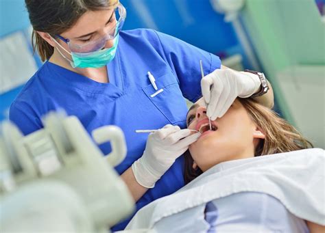 dental hygientist jobs